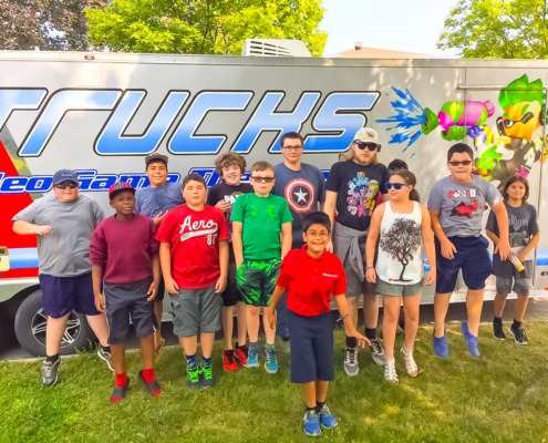 Group of kids at a GameTrucks GT video game event