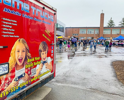 Game Trucks GT in school yard